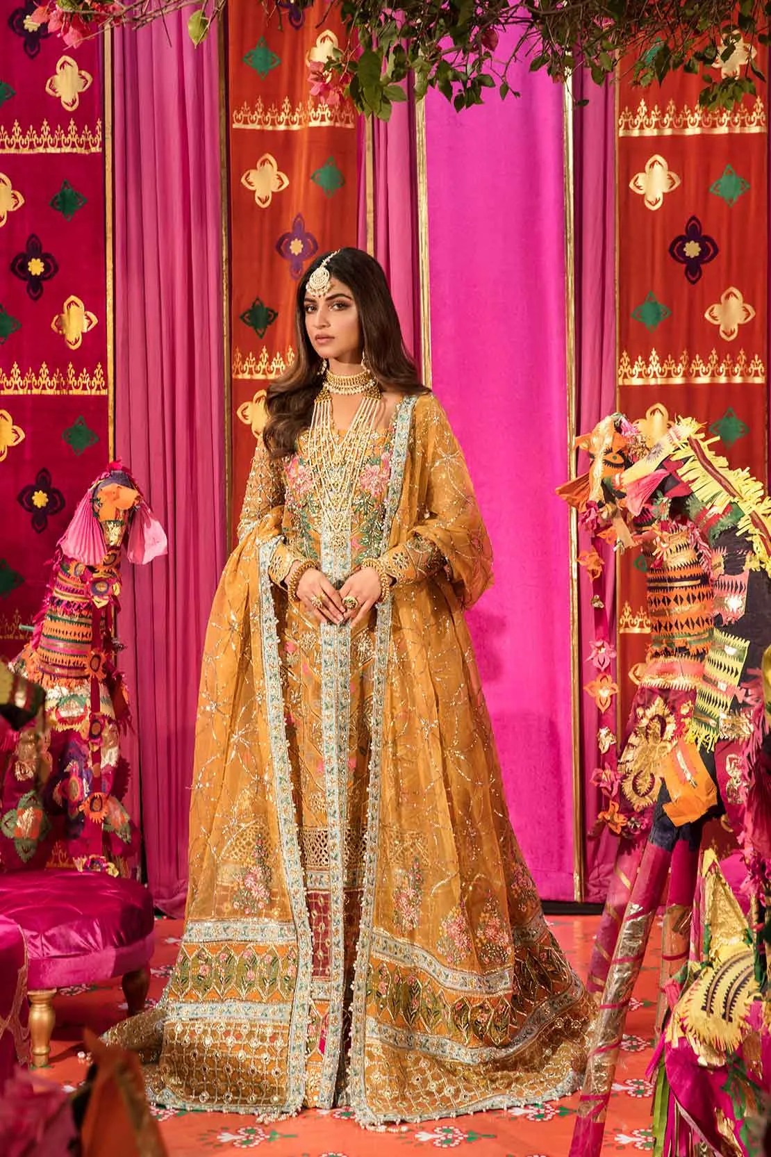 4A SUCHA GOTA - KAYSERI | Crimson X Saira Shakira Wedding Collection '22 | Unstitched Embroidered Velvet Suits