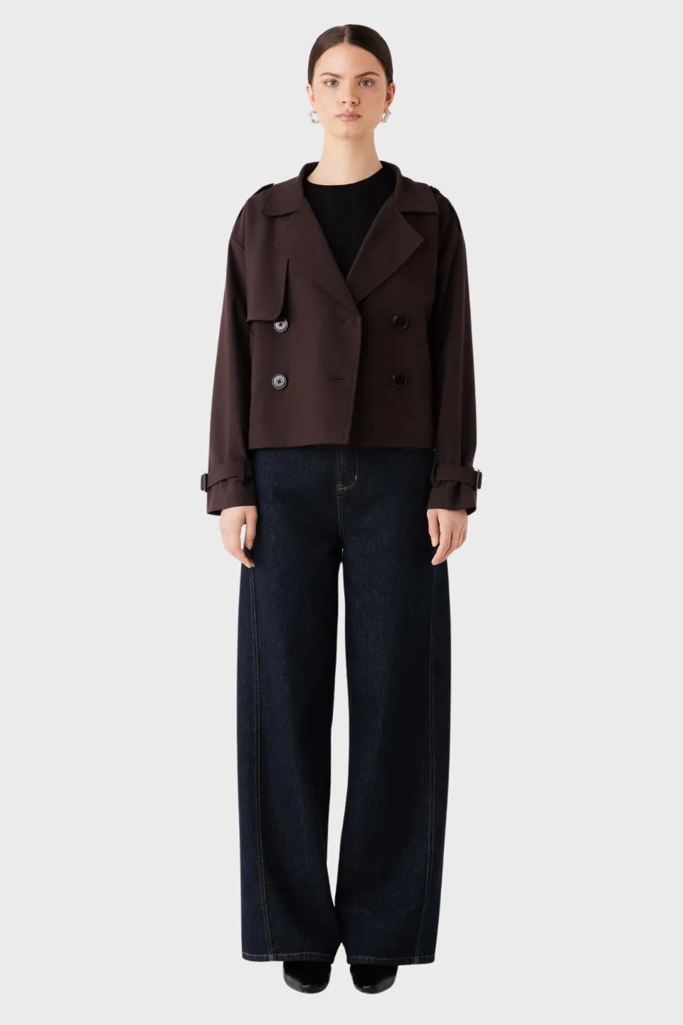 Avenue Cropped Trench