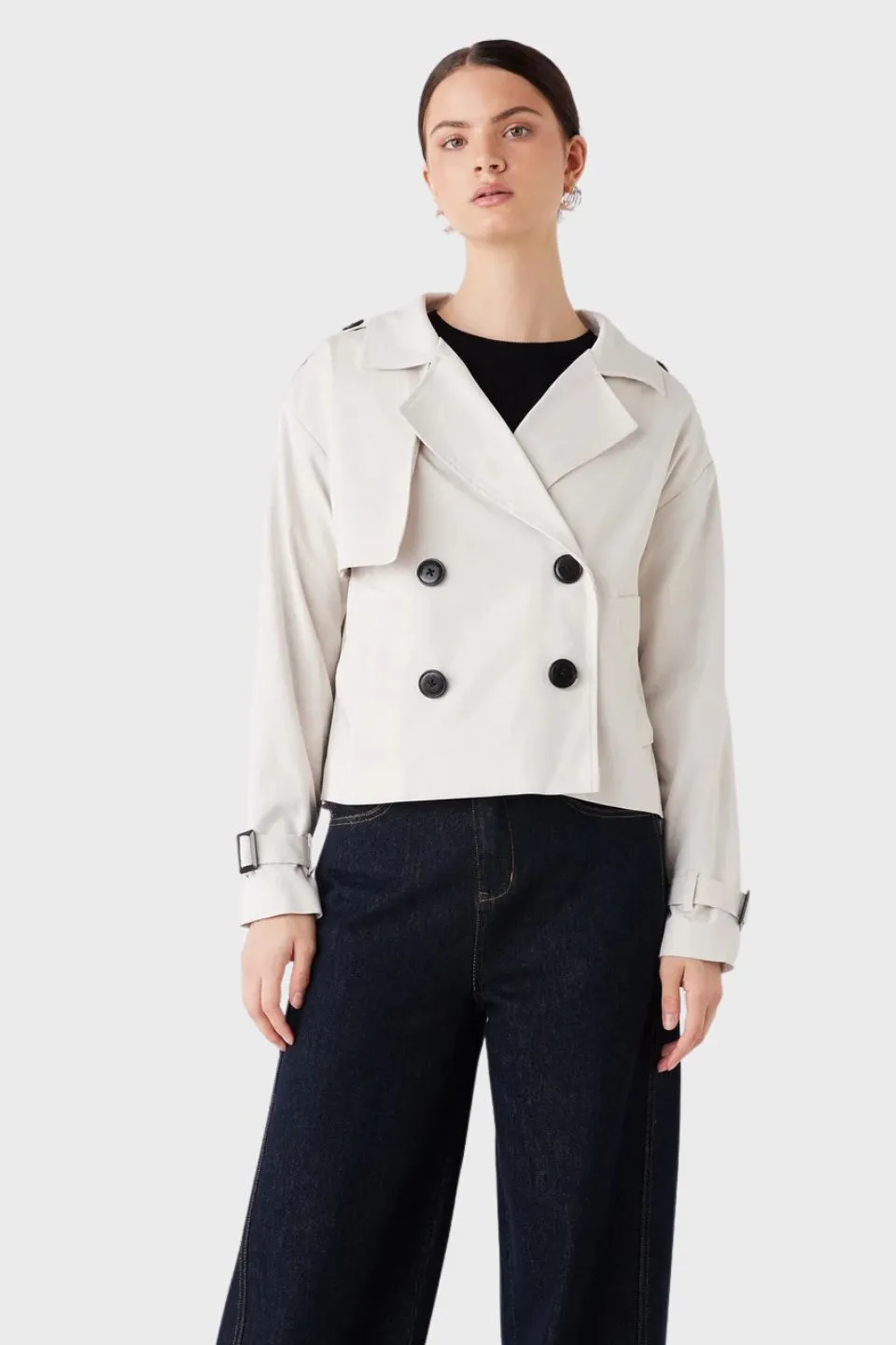 Avenue Cropped Trench