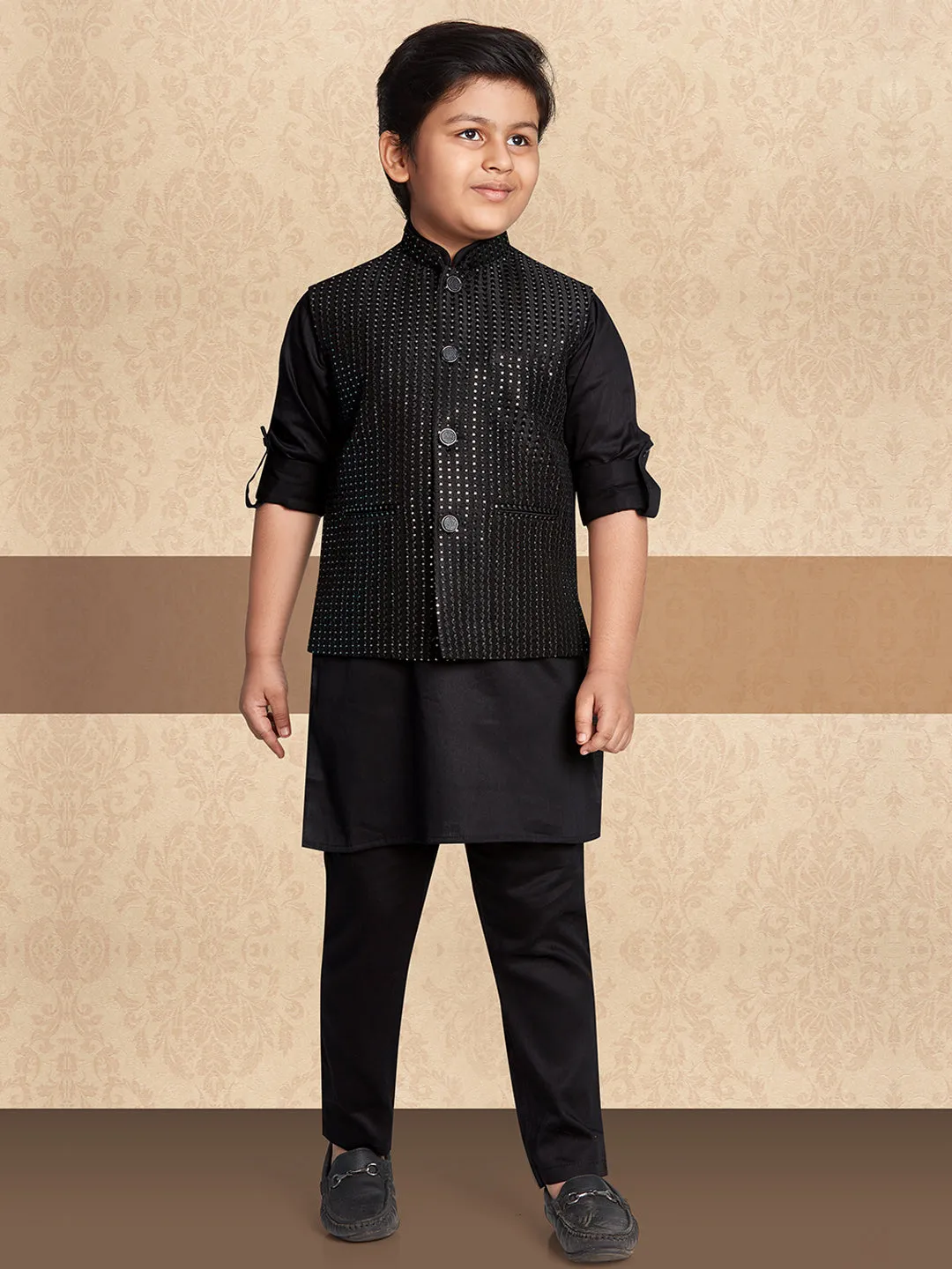 Boys Sequined Bandi Kurta Set in Black