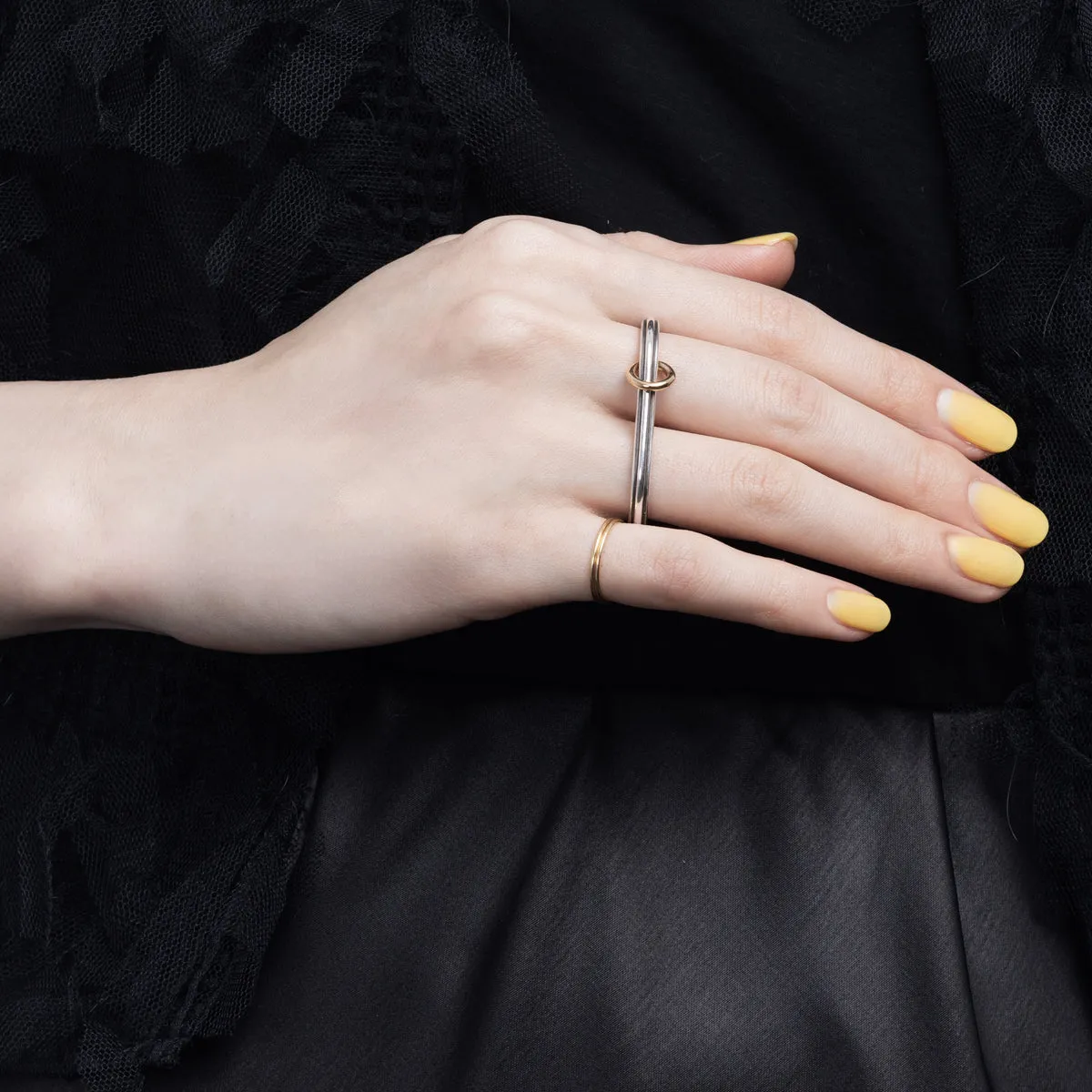 DUNE Double Finger Ring