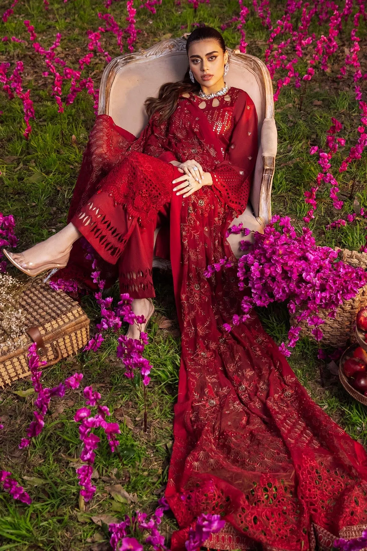 EZMA NI-28 | Nureh Blooming Summers Exclusive  Luxury Lawn Collection 2022 | Unstitched Embroidered Lawn Suits