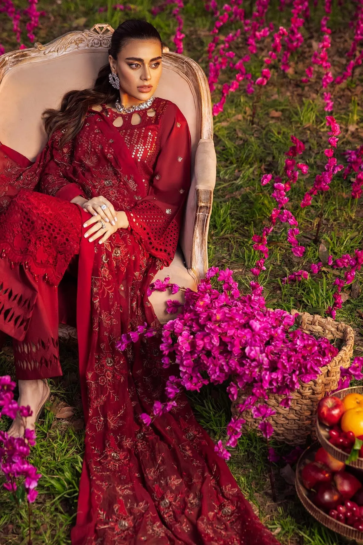 EZMA NI-28 | Nureh Blooming Summers Exclusive  Luxury Lawn Collection 2022 | Unstitched Embroidered Lawn Suits
