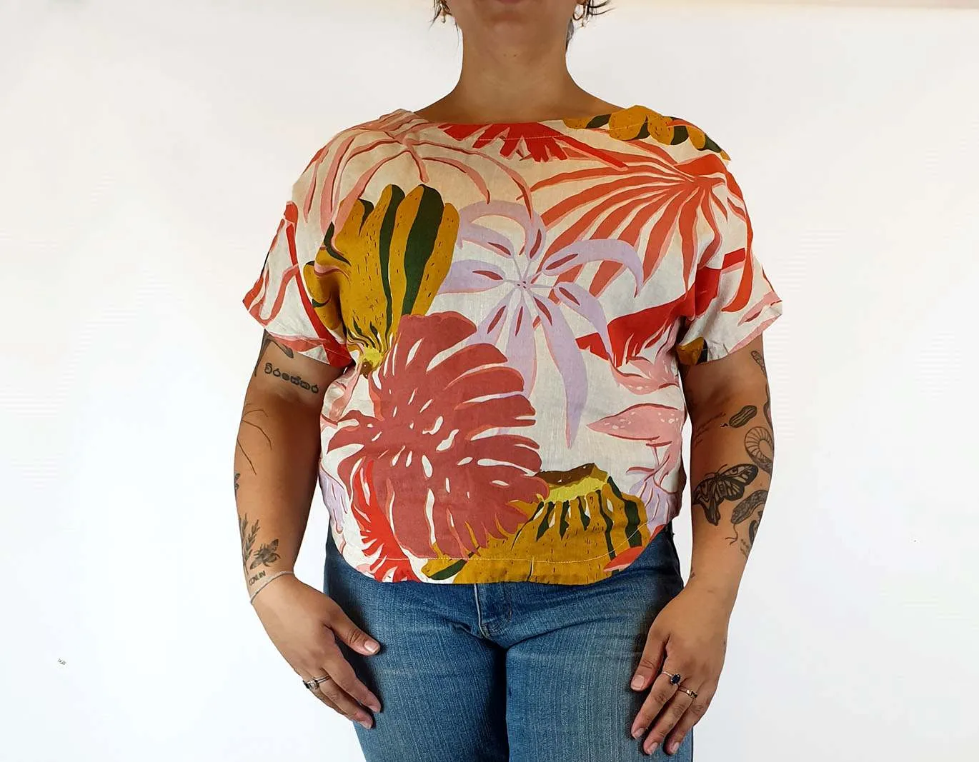 Gorman jungle print 100% linen top size 14