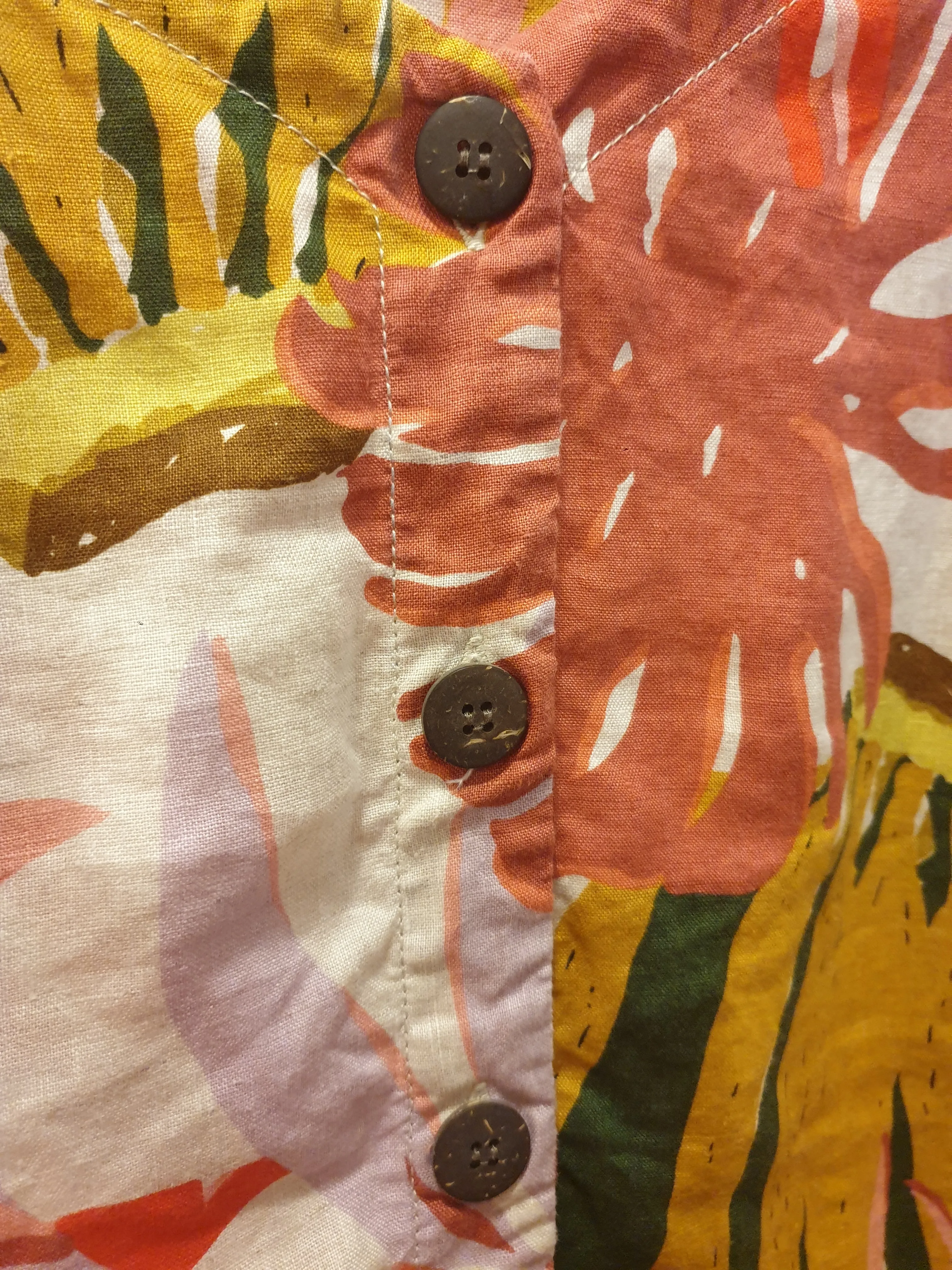 Gorman jungle print 100% linen top size 14