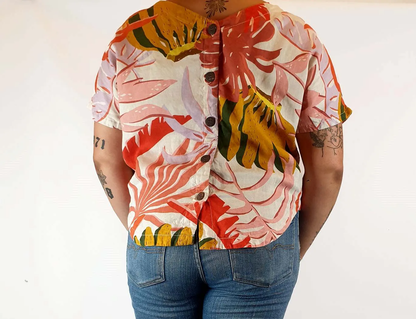 Gorman jungle print 100% linen top size 14
