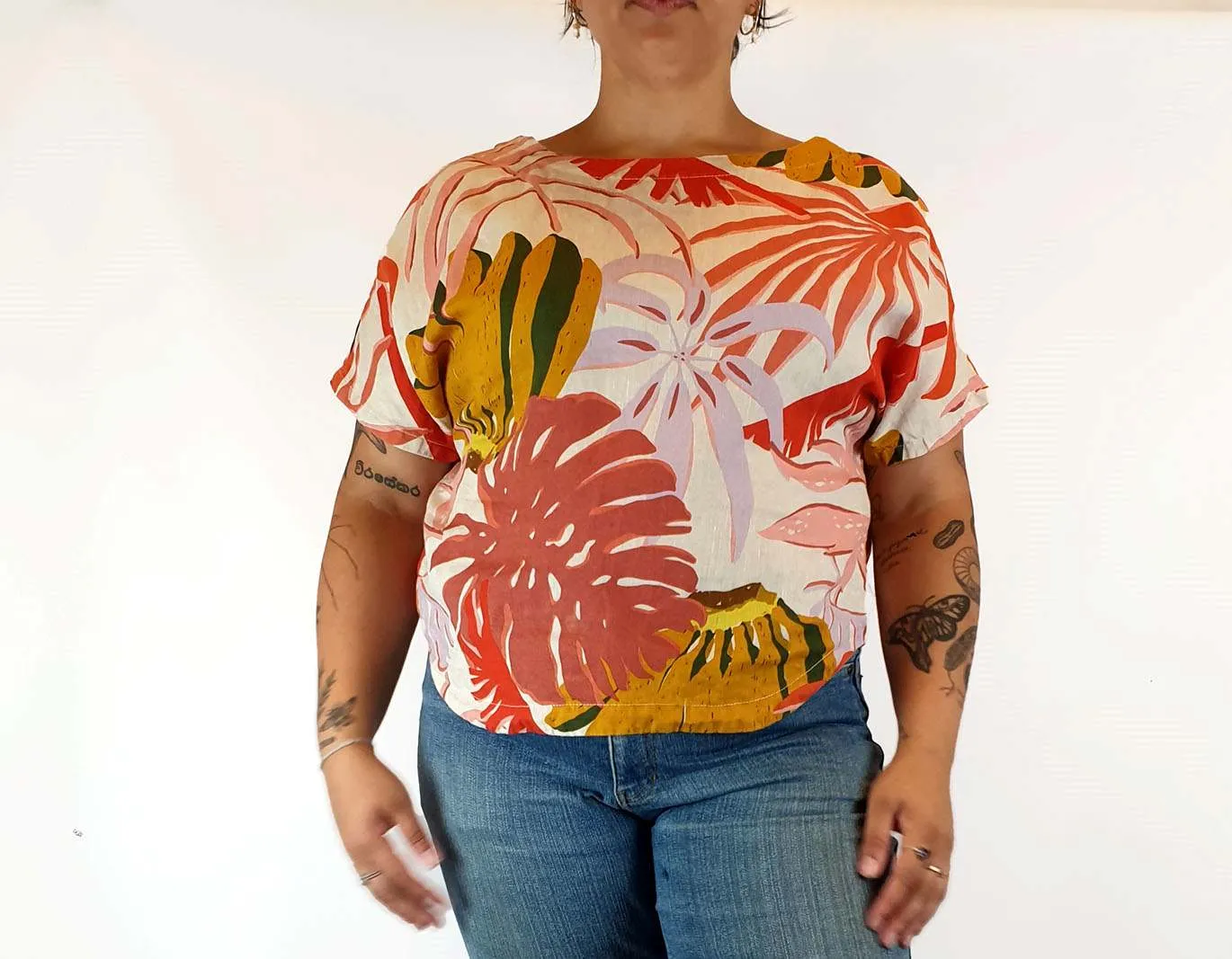 Gorman jungle print 100% linen top size 14