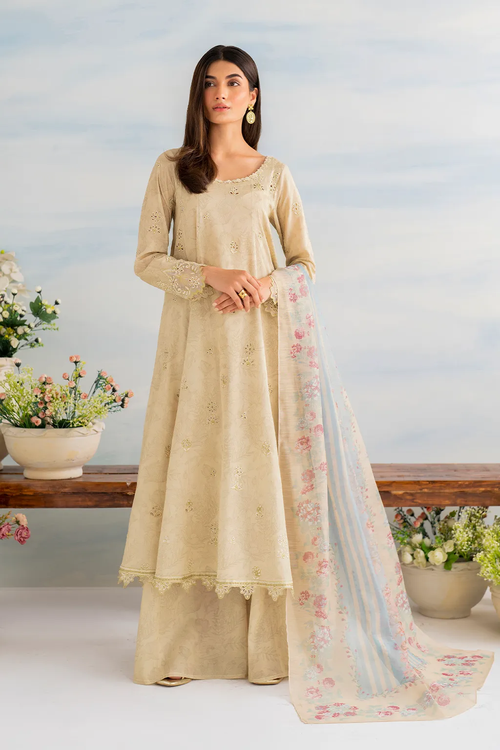 IZNIK | GUZEL LAWN '24 | IGL-03 EMBROIDERED LAWN
