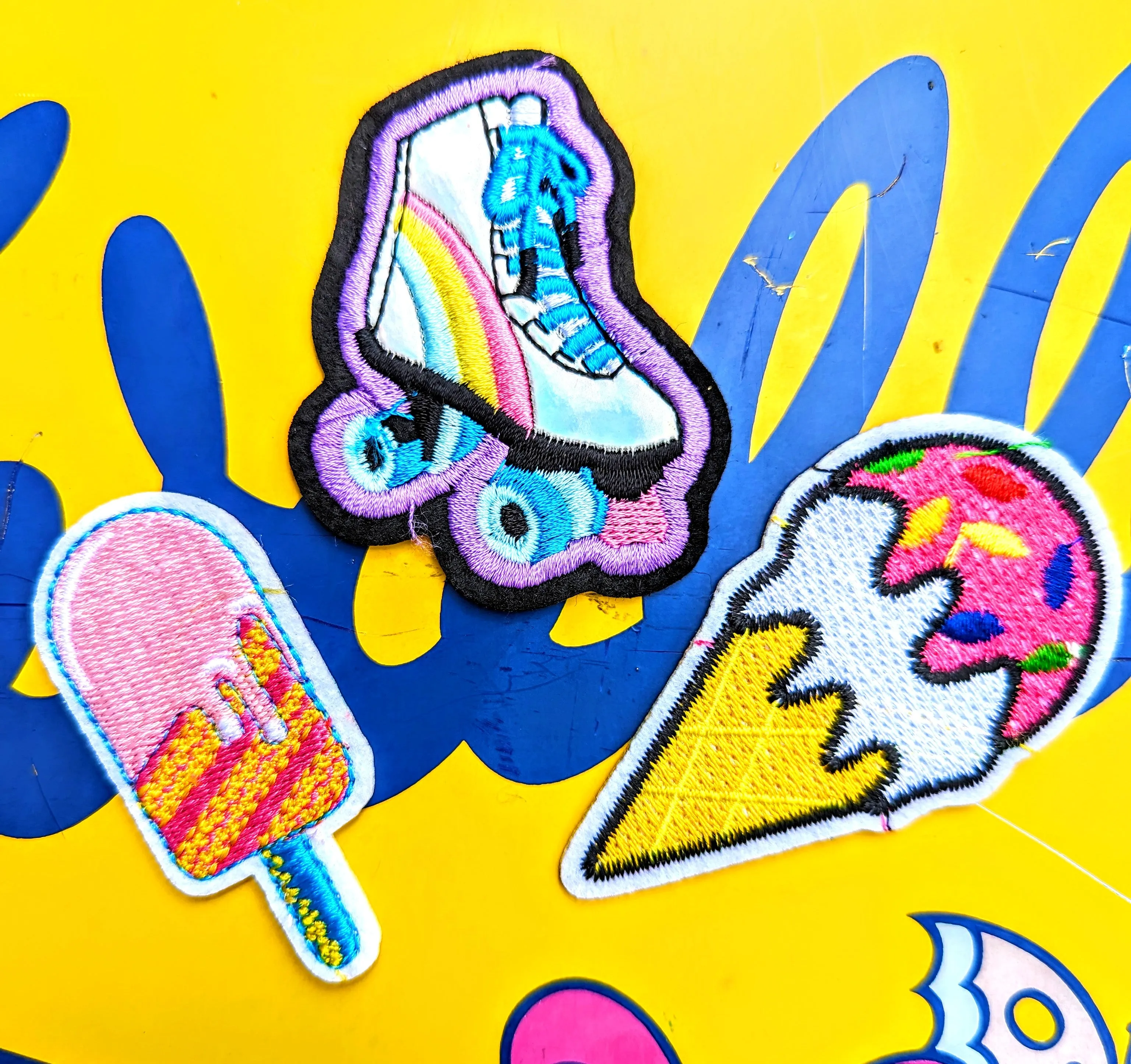 Kitsch eighties summer joy patches