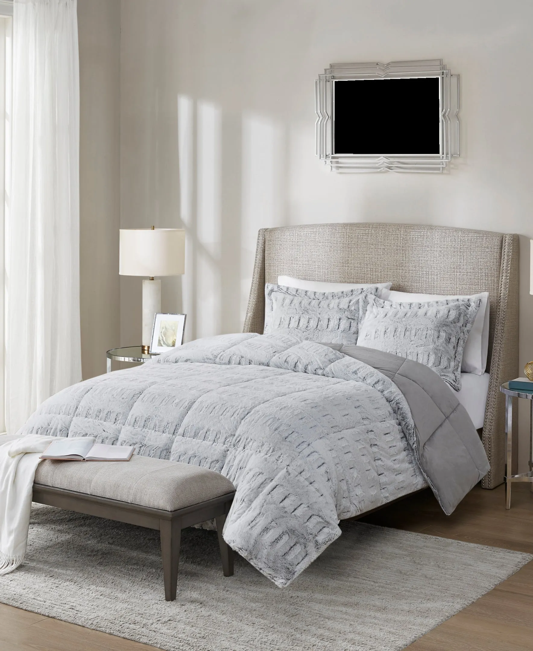 Margot Faux Fur Comforter Mini Set