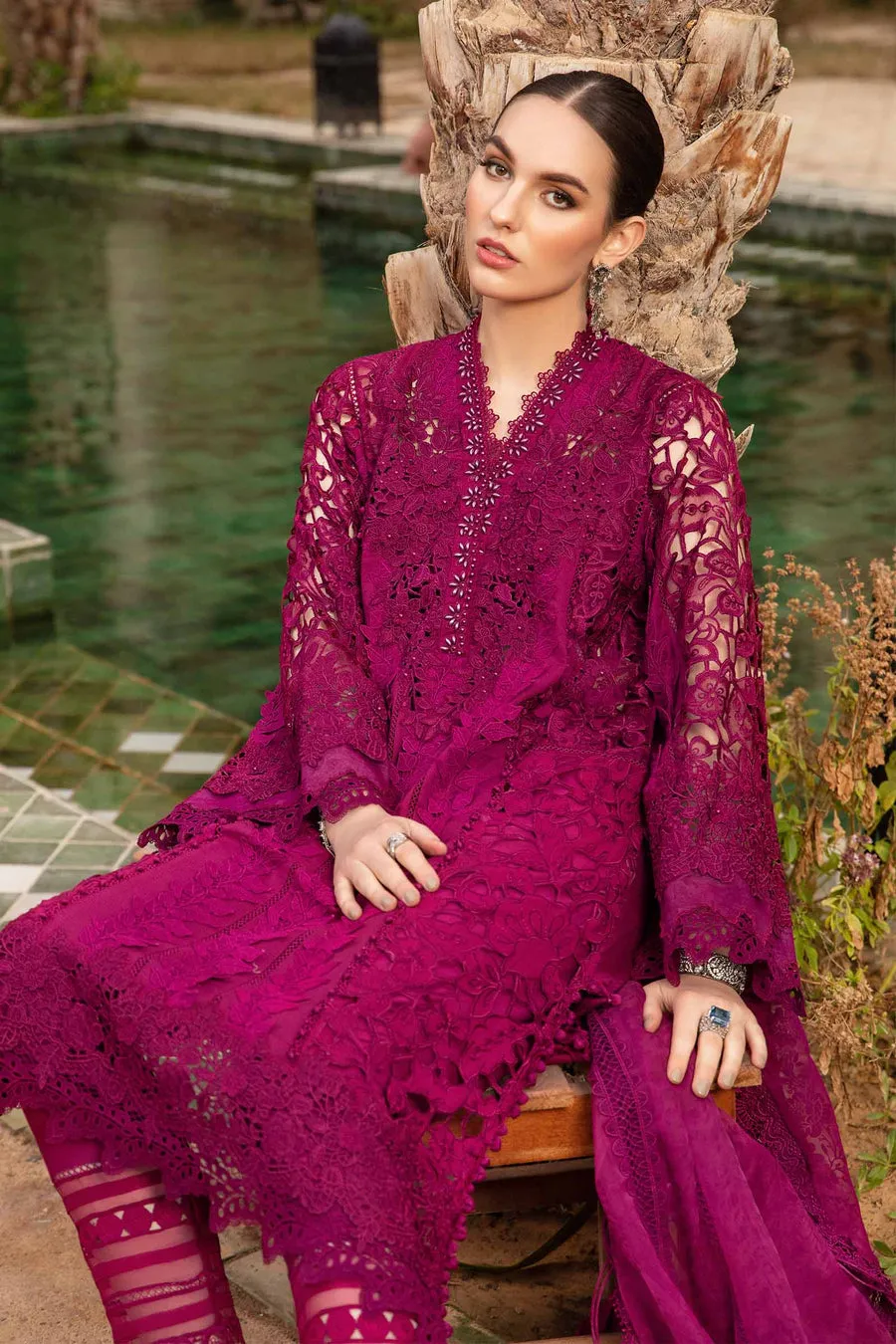 MARIA B | Maria B Lawn 2024 | D-2409-B