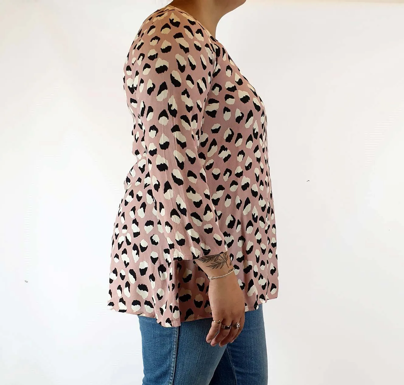 Mister Zimi pink animal print top size 14