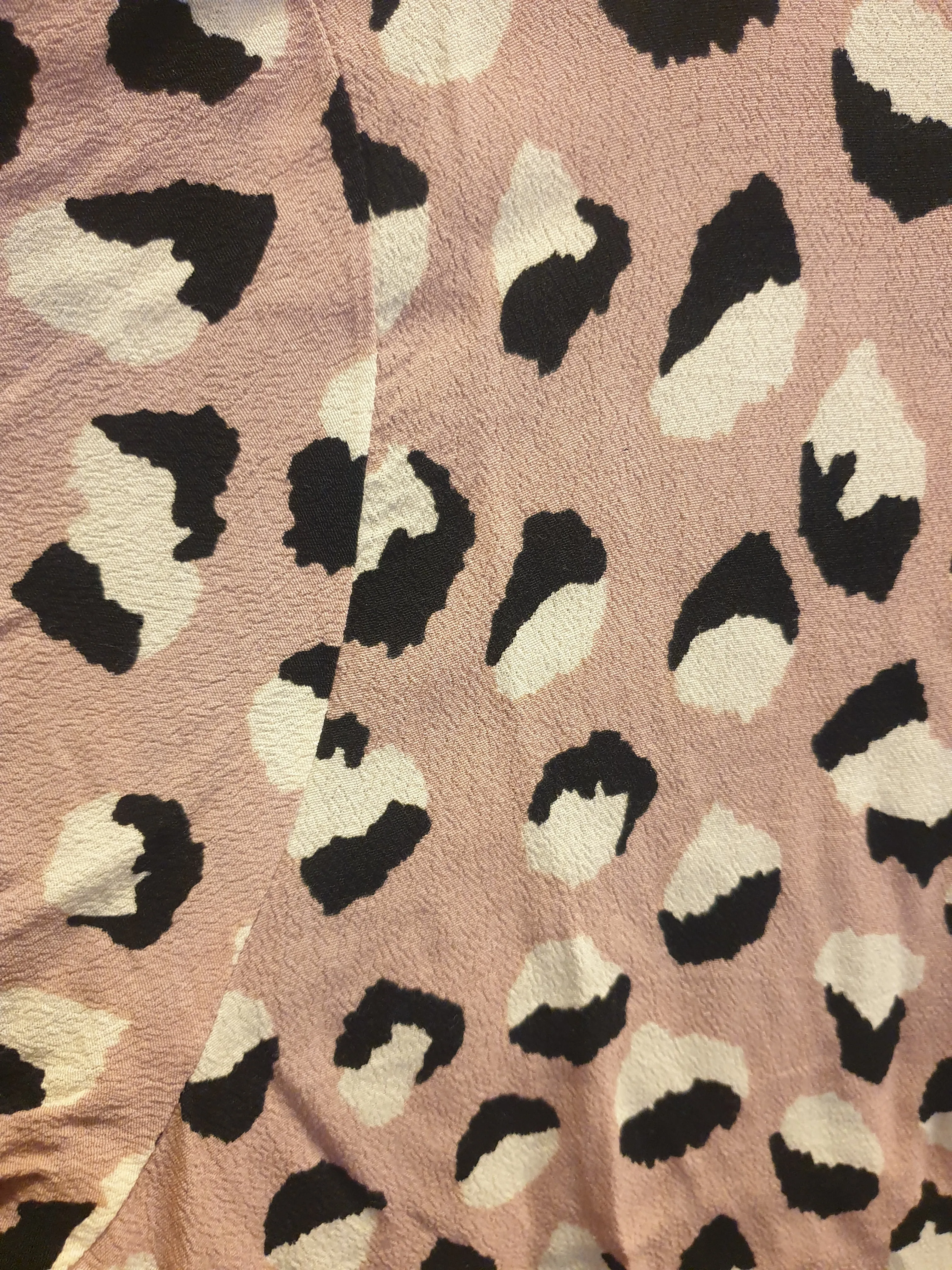 Mister Zimi pink animal print top size 14