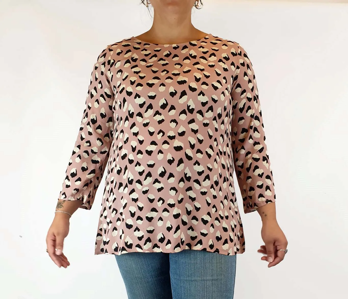 Mister Zimi pink animal print top size 14