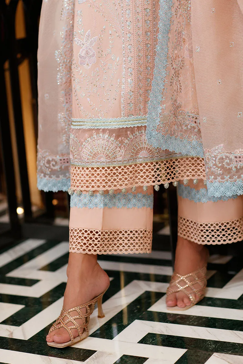 MUSHQ | ASTORIA | FESTIVE LAWN ’23 | Noor