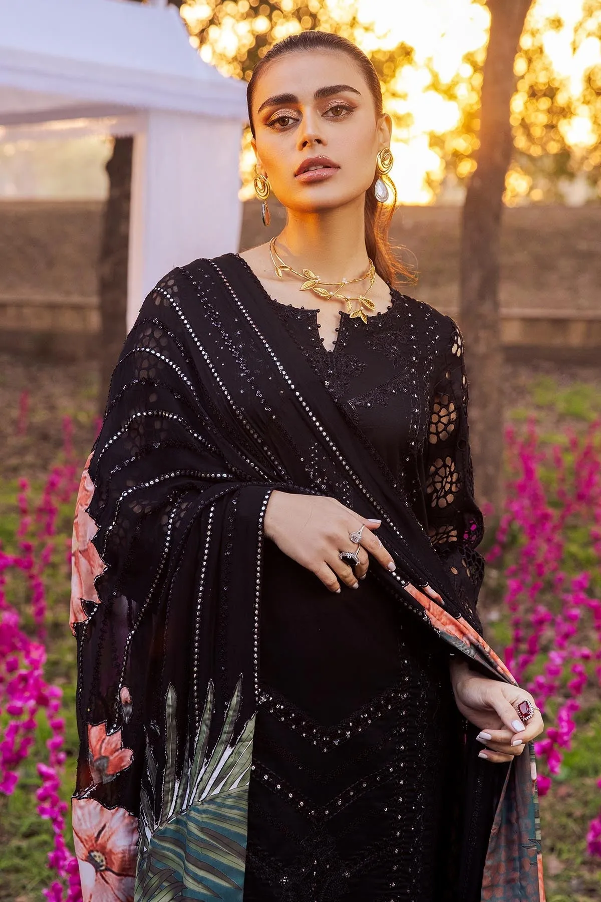 NIGHT FALL NI-34 | Nureh Blooming Summers Exclusive  Luxury Lawn Collection 2022 | Unstitched Embroidered Lawn Suits