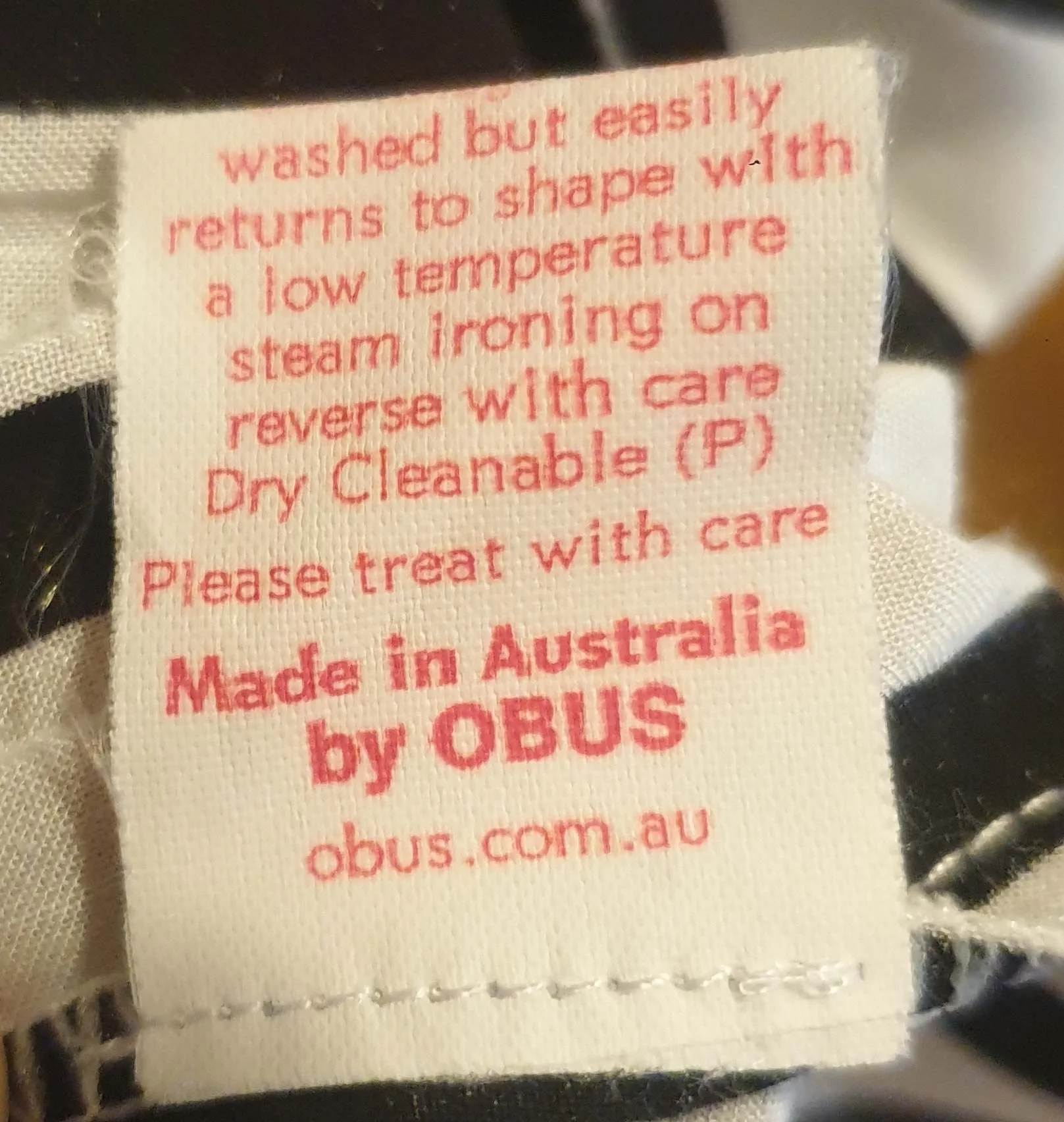 Obus black and white print spagetti string top size 4 (best fits size 14)