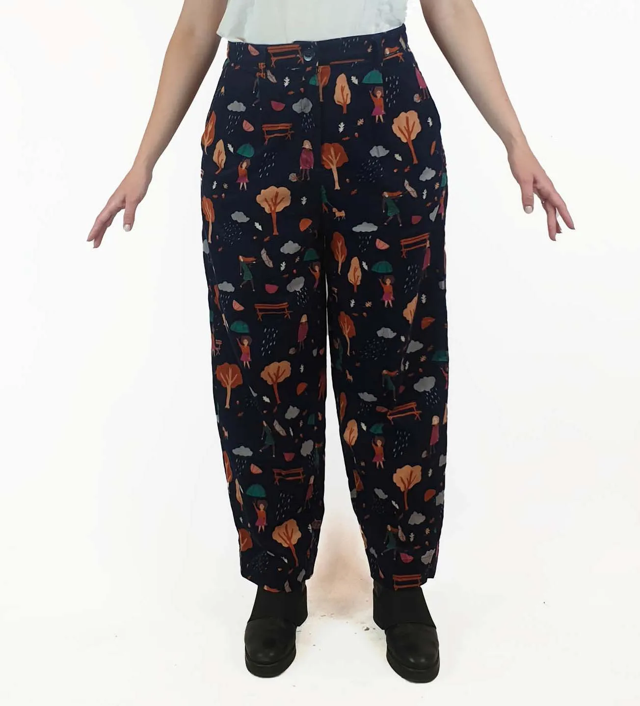 Princess Highway navy straight leg cords with people and weather print size 10