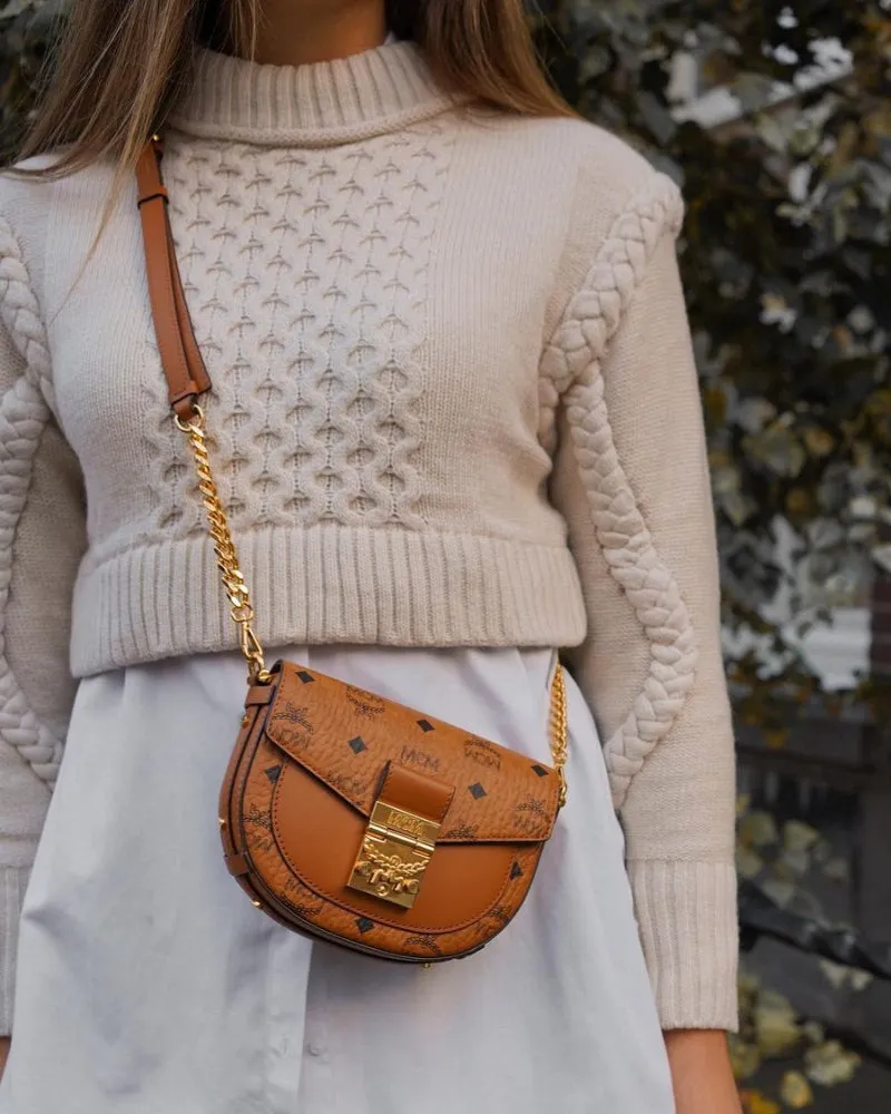 Shoulder Padded Geometry Tops Sweaters