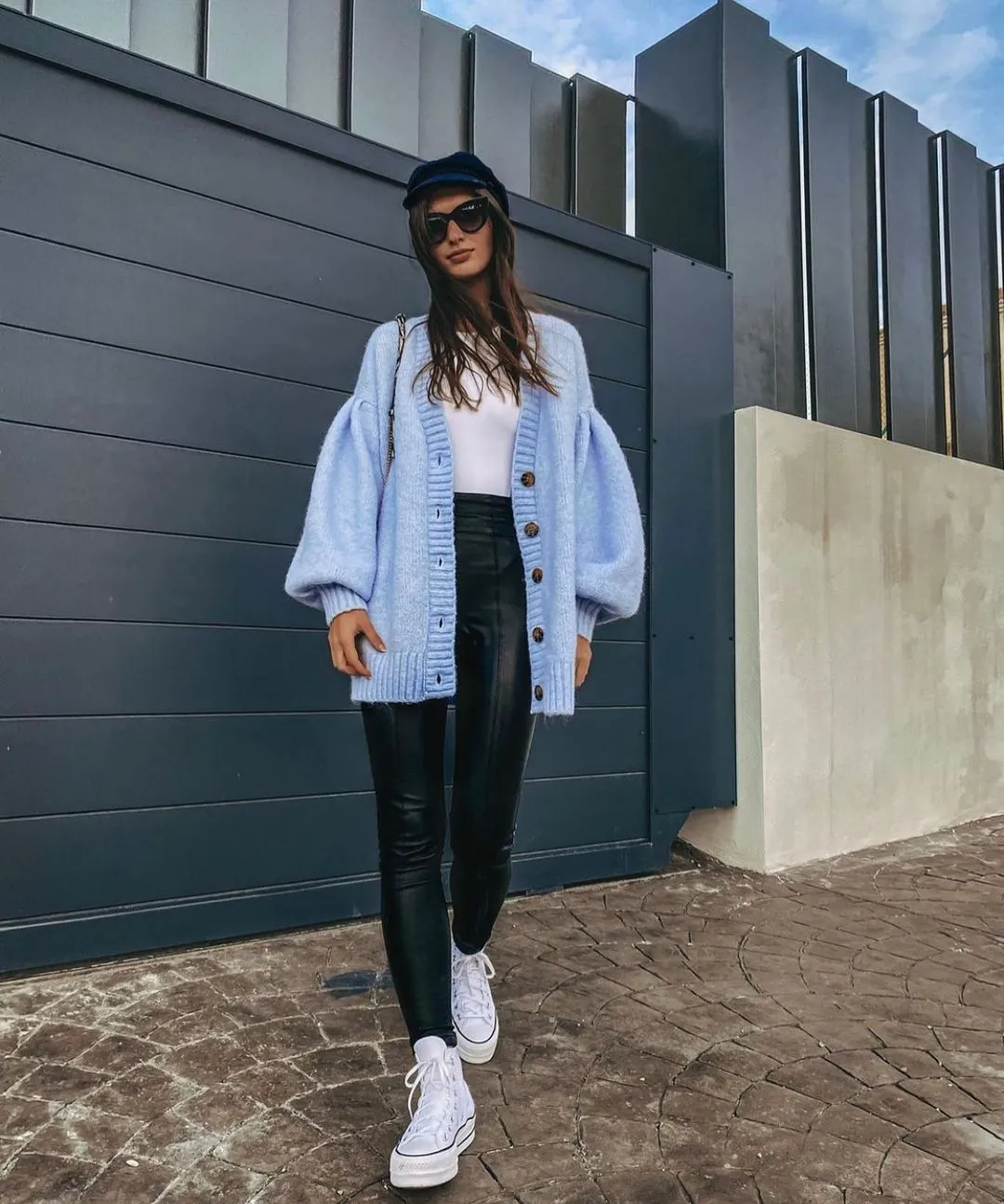 Single-breasted Lantern Sleeve V-neck Knit Cardigan Outerwear