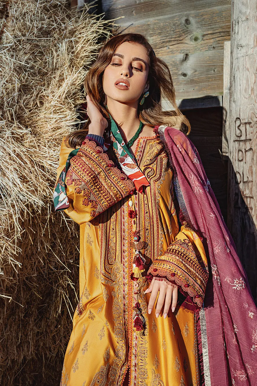 SOBIA NAZIR | AUTUMN/WINTER 2022 | AW22-2B