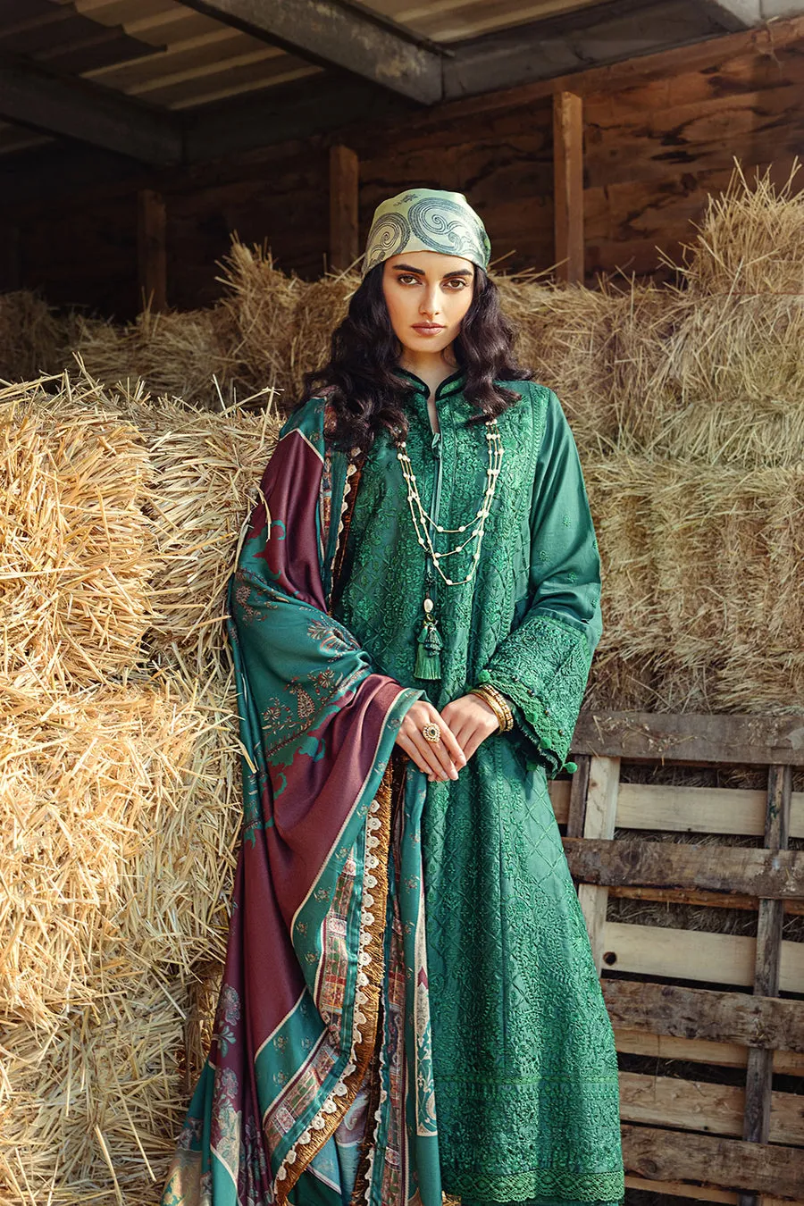 SOBIA NAZIR | AUTUMN/WINTER 2022 | AW22-3B