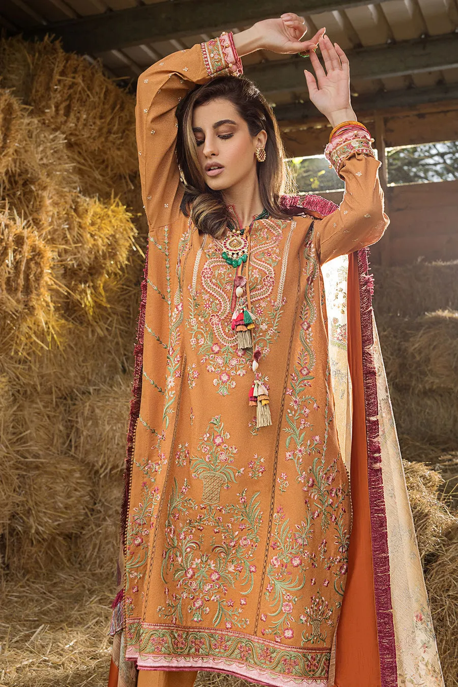 SOBIA NAZIR | AUTUMN/WINTER 2022 | AW22-4A