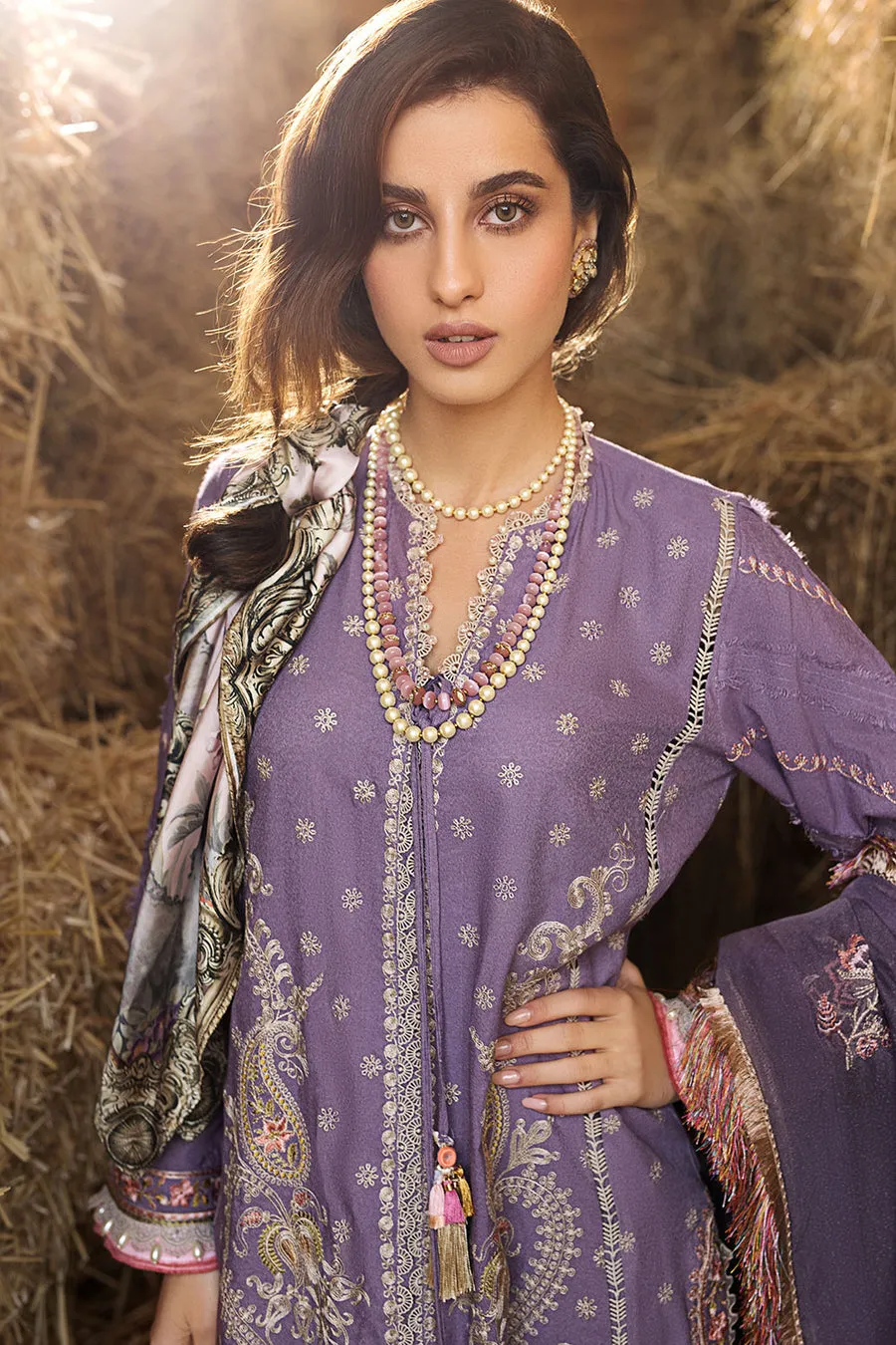 SOBIA NAZIR | AUTUMN/WINTER 2022 | AW22-6A