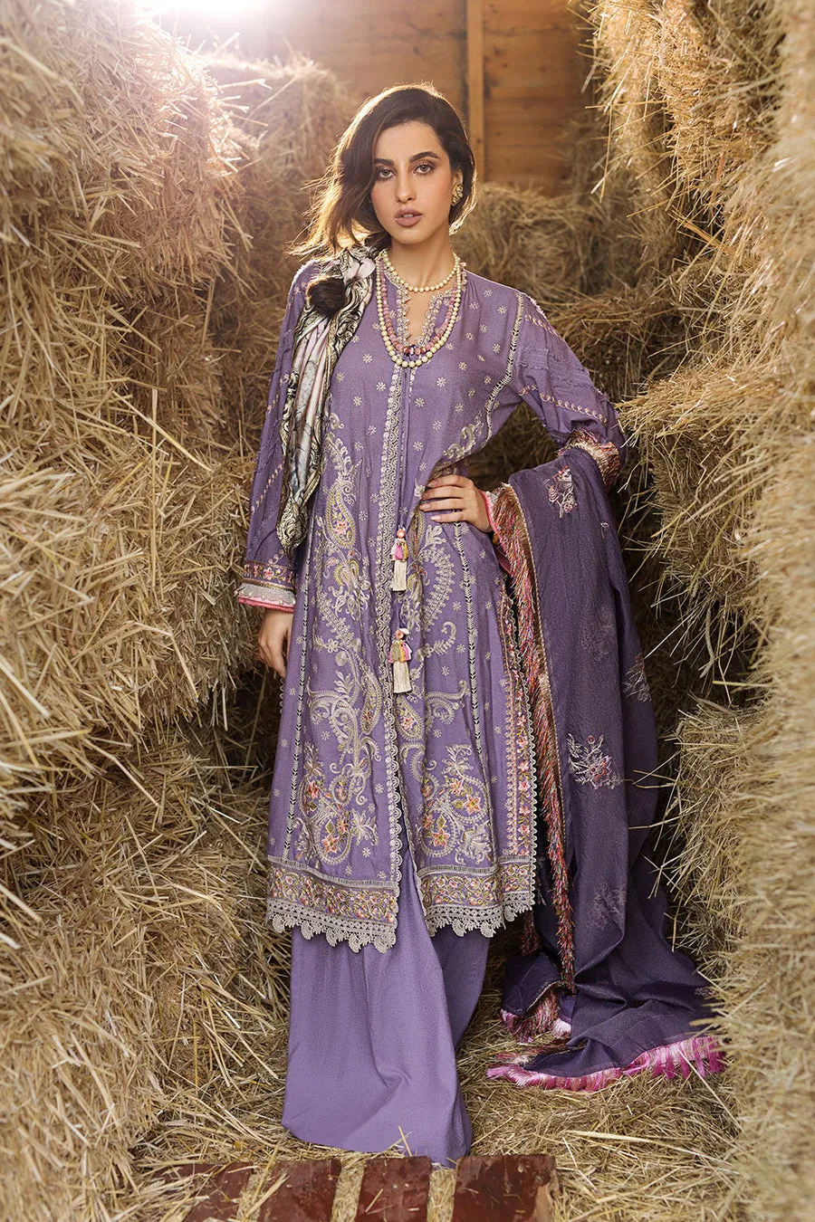 SOBIA NAZIR | AUTUMN/WINTER 2022 | AW22-6A