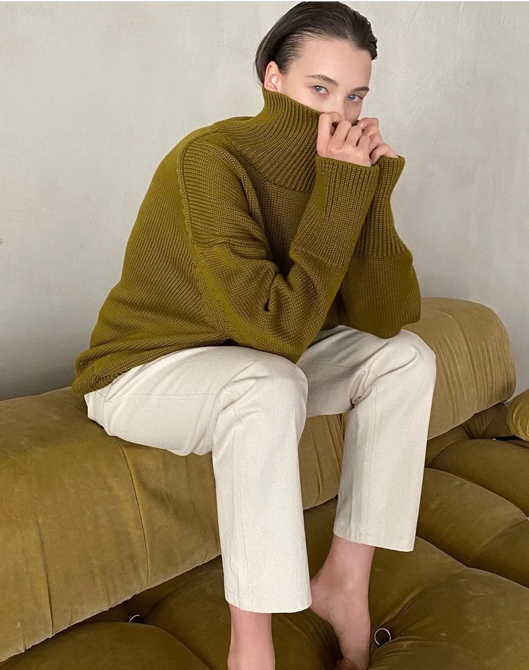 Splicing High Pile Collar Knit Sweater