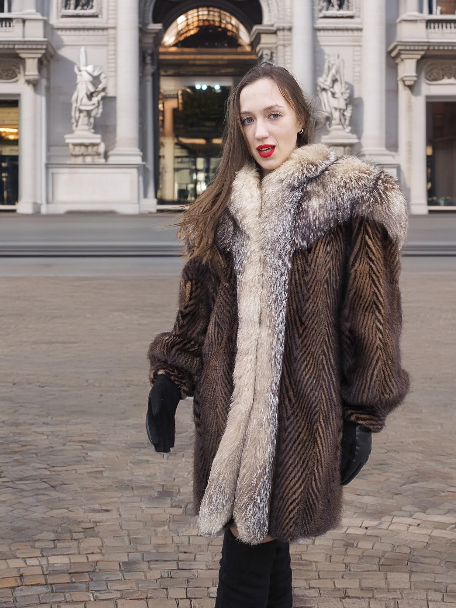 Two Tone Mink Fur Coat With Crystal Fox Cape Collar S/M Unique
