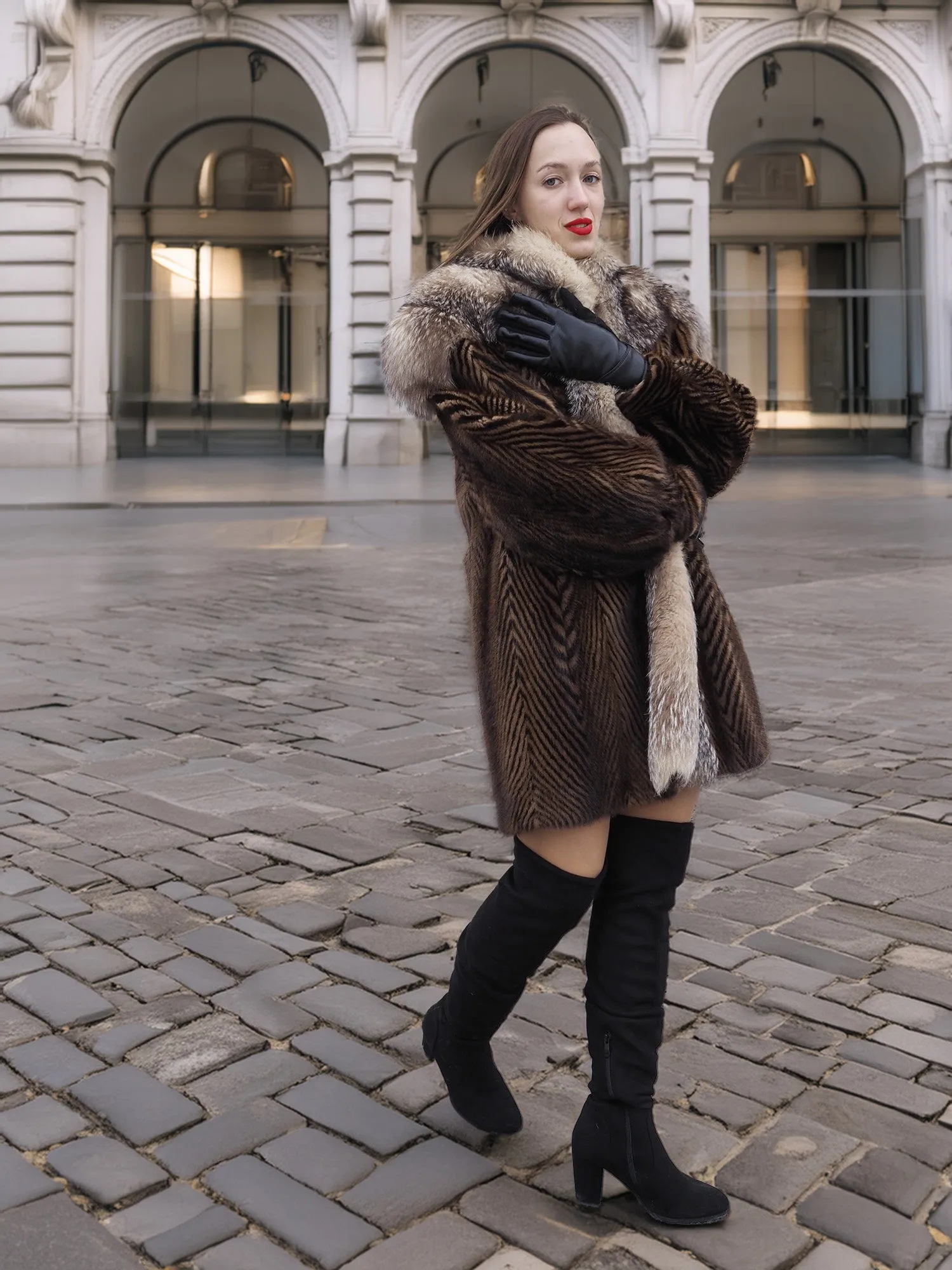 Two Tone Mink Fur Coat With Crystal Fox Cape Collar S/M Unique