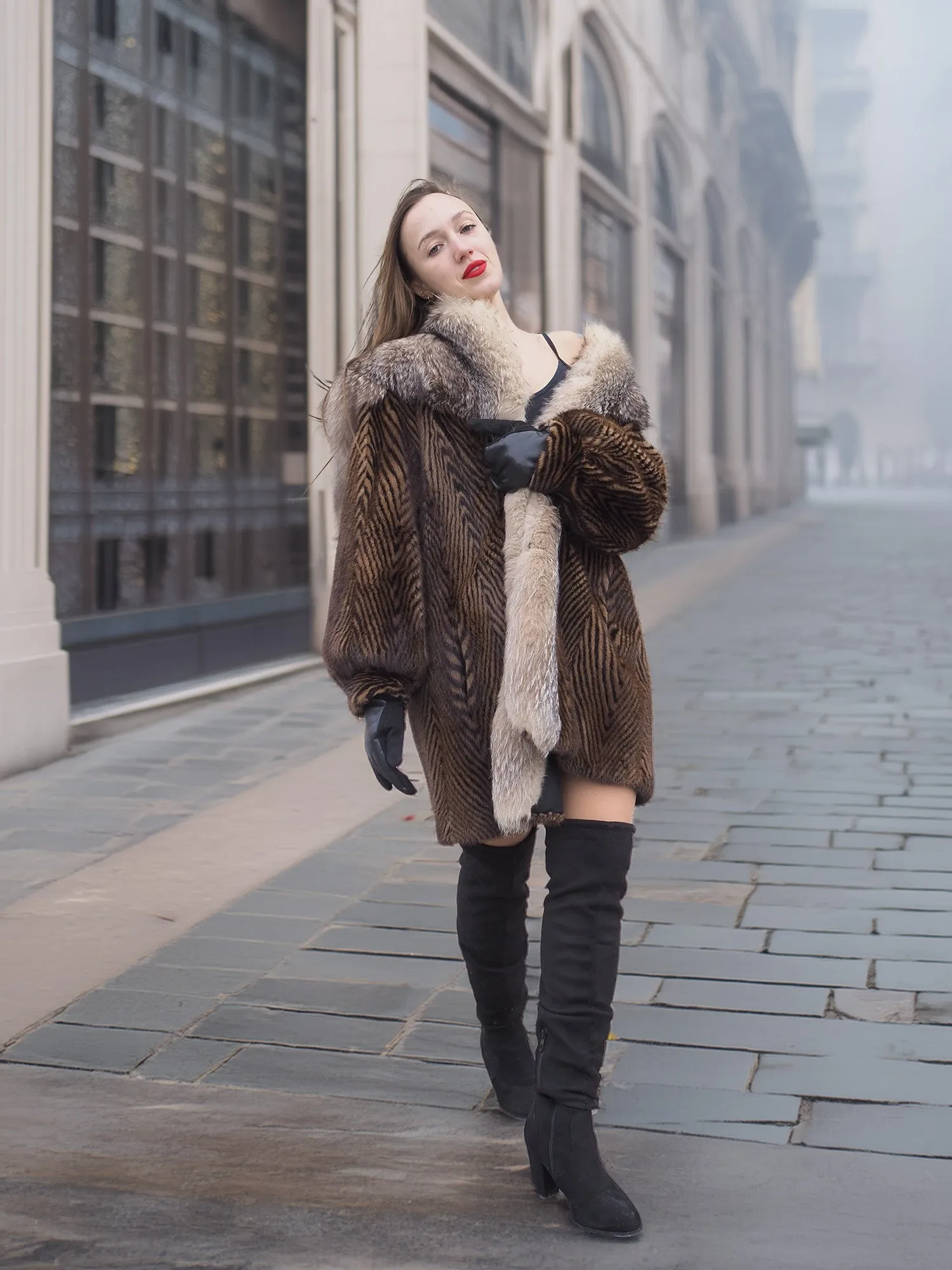 Two Tone Mink Fur Coat With Crystal Fox Cape Collar S/M Unique