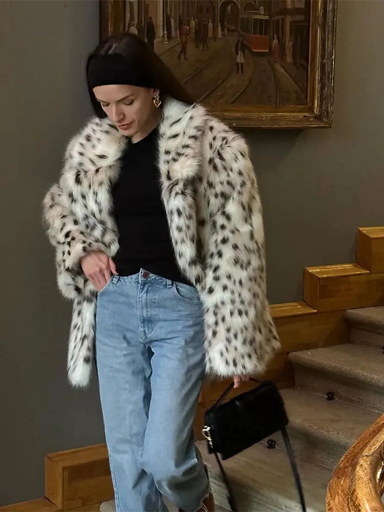Winter Long Loose Thick Warm Soft Fluffy Leopard Faux Fur Coat Women Long Sleeved Lapel Top Premium Long Coat Festival Overcoats